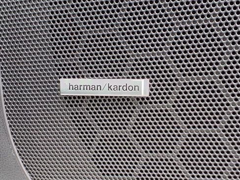 Certified 2024 Subaru Ascent Limited w/ Technology Package image 12