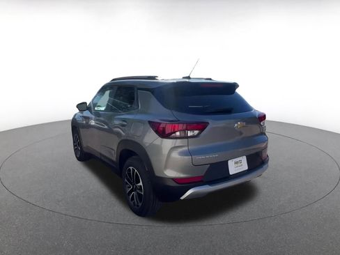 Used 2025 Chevrolet TrailBlazer LT image 11