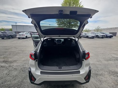 Used 2024 Subaru Crosstrek 2.5i Limited w/ Crosstrek Mirror Package image 12