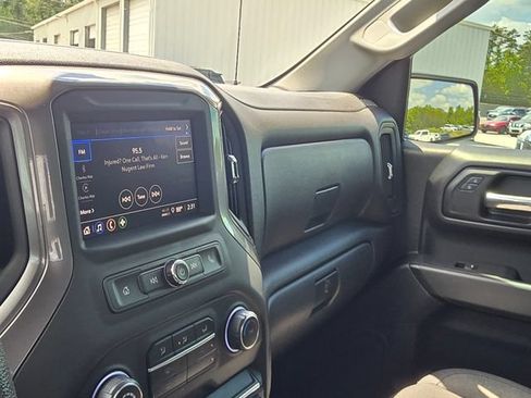 Used 2025 Chevrolet Silverado 1500 Custom AWD/4WD image 24