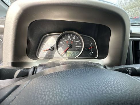 Used 2015 Toyota RAV4 LE image 12