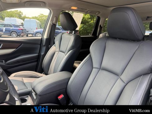 Used 2022 Subaru Ascent Touring AWD/4WD image 18