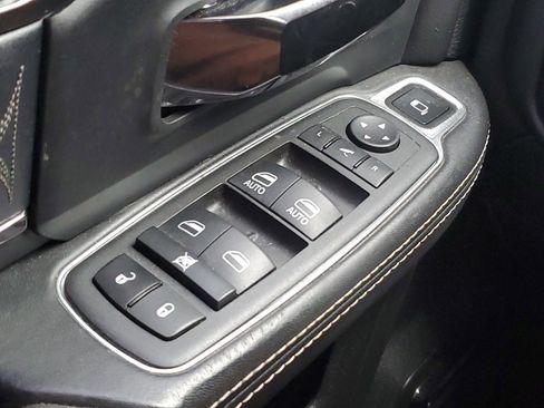 Used 2022 RAM 3500 Limited image 26