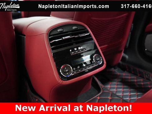 Used 2023 Maserati Quattroporte Trofeo image 32