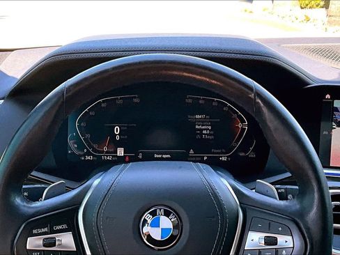 Used 2021 BMW X5 sDrive40i w/ Premium Package image 13