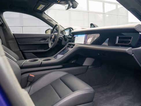 Used 2025 Porsche Taycan Turbo GT image 24