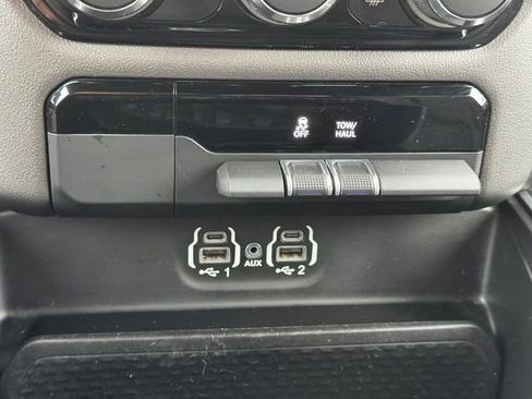 Certified 2022 RAM 1500 Big Horn image 37