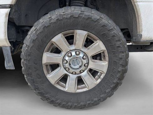 Used 2021 Ford F250 Platinum image 25