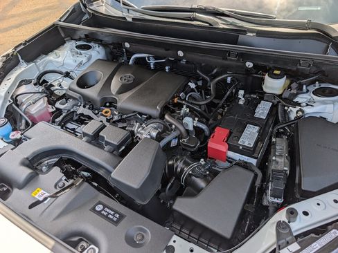 Used 2025 Toyota RAV4 XLE Premium FWD image 20