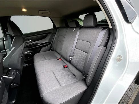 Used 2023 Nissan Ariya FWD image 21