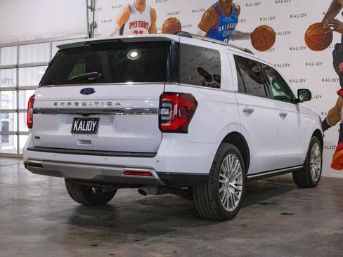 Used 2024 Ford Expedition Limited AWD/4WD image 27