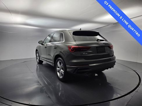 Used 2022 Audi Q3 2.0T Premium w/ Convenience Package image 10