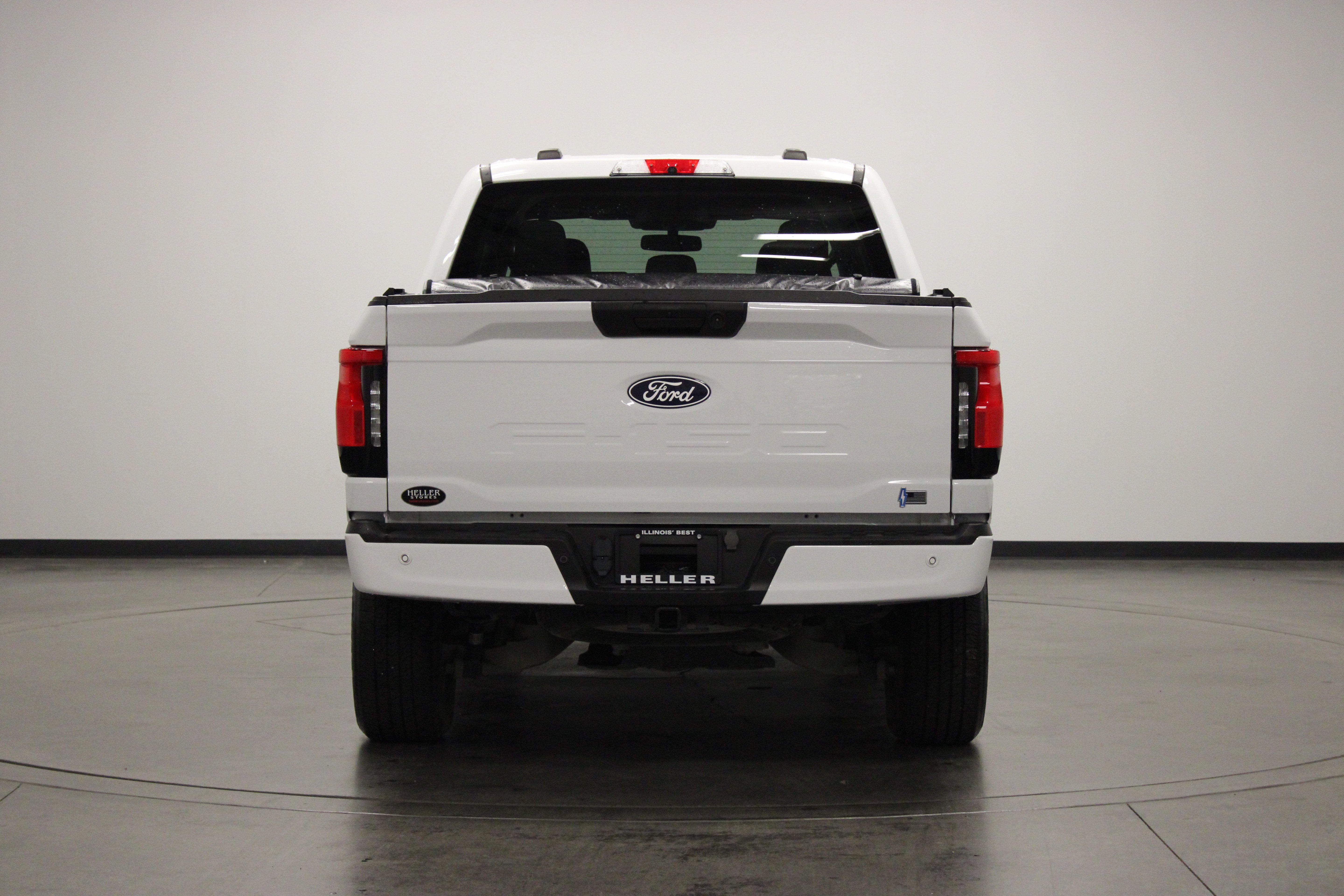 Used 2024 Ford F150 Lightning XLT AWD/4WD image 7