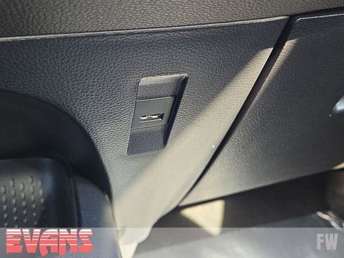 Certified 2022 Toyota Corolla LE image 11