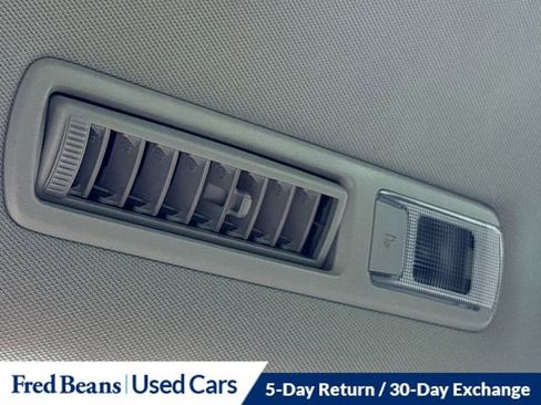 Used 2024 Toyota Sienna XLE image 26