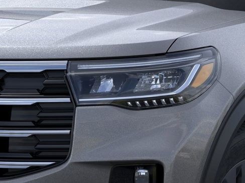 New 2026 Ford Explorer Active AWD/4WD image 16