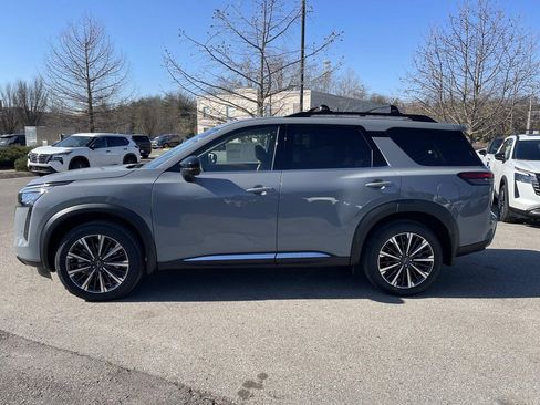New 2026 Nissan Pathfinder Platinum AWD/4WD image 4