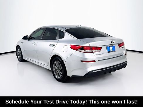 Used 2020 Kia Optima LX FWD image 5