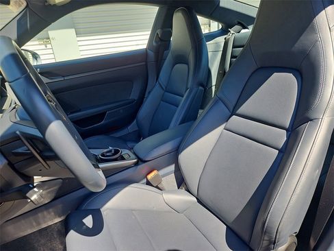 Certified 2025 Porsche 911 Carrera image 5