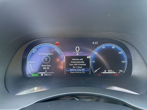 Used 2025 Toyota Highlander Limited AWD/4WD image 29
