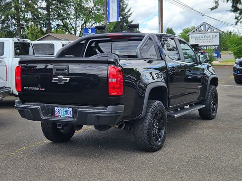 Used 2019 Chevrolet Colorado ZR2 w/ ZR2 Midnight Special Edition AWD/4WD image 5