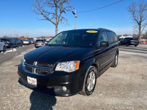 Used 2015 Dodge Grand Caravan SE image 1
