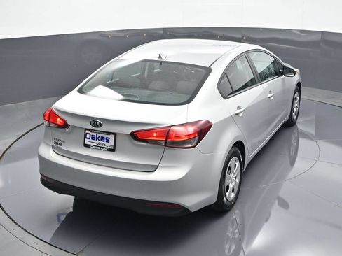 Used 2017 Kia Forte LX FWD image 47