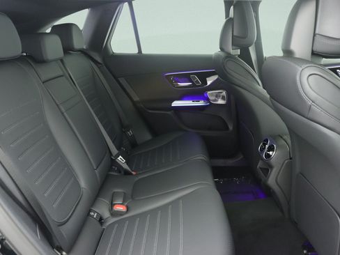 New 2026 Mercedes-Benz GLC 300 image 8
