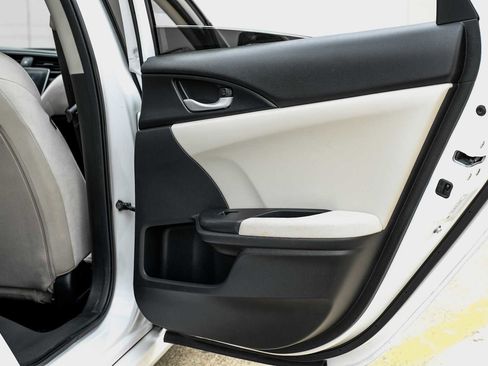 Used 2020 Honda Insight EX image 48