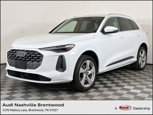 Used 2025 Audi Q5 Premium Plus w/ Premium Plus image 1