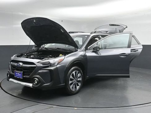 Used 2023 Subaru Outback Limited image 52
