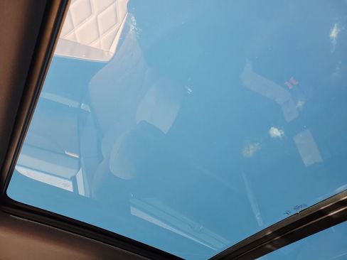 New 2026 Volkswagen Atlas Cross Sport SE image 22