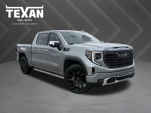 Used 2024 GMC Sierra 1500 Denali Ultimate image 1