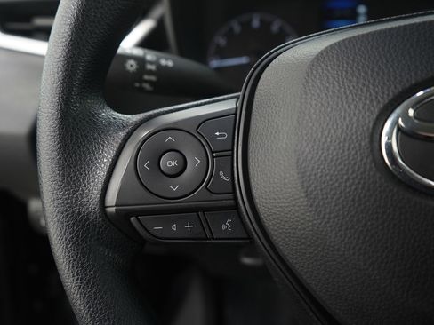 Used 2023 Toyota Corolla LE image 22