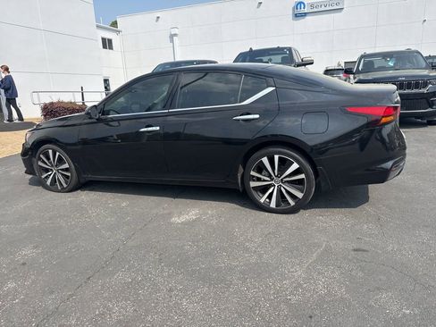 Used 2022 Nissan Altima 2.5 Platinum image 8