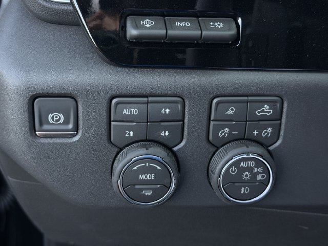 New 2026 Chevrolet Silverado 1500 LTZ AWD/4WD image 17