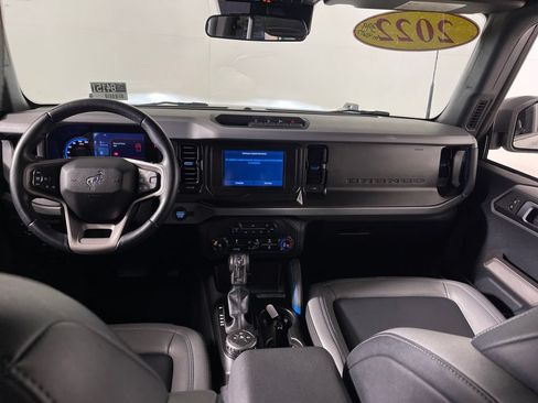 Used 2022 Ford Bronco Black Diamond AWD/4WD image 14