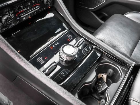 Used 2023 Jeep Grand Cherokee Overland w/ Adv Protech Group III image 31