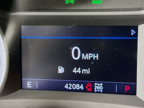 Used 2021 Chevrolet TrailBlazer ACTIV w/ Sun and Liftgate Package image 2