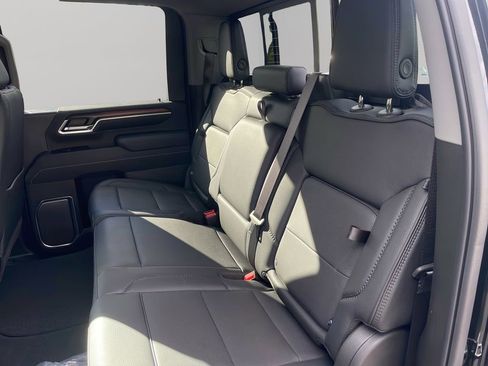 New 2026 GMC Sierra 2500 Denali w/ Max Trailering Package image 9