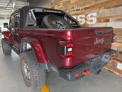 Used 2021 Jeep Gladiator Mojave AWD/4WD image 7