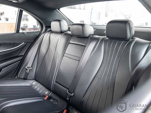Used 2019 Mercedes-Benz E 300 4MATIC w/ Driver Assistance Package image 33