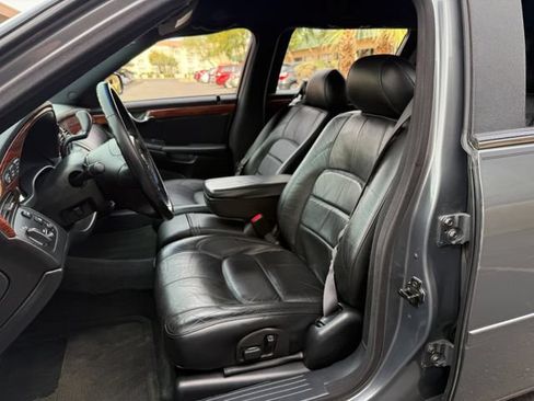 Used 2004 Cadillac De Ville Limousine FWD image 27