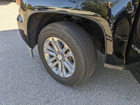 Used 2016 GMC Canyon SLT w/ Driver Alert Package image 32