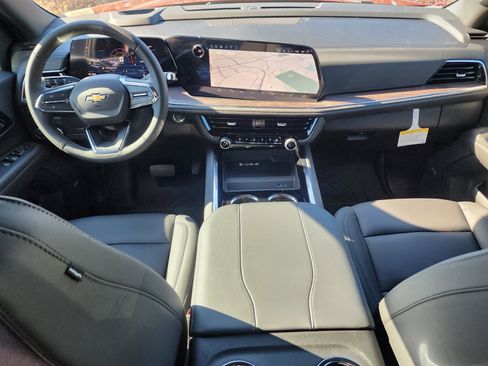 New 2026 Chevrolet Suburban LT w/ Comfort Package image 19