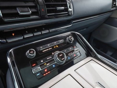 Used 2018 Lincoln Navigator L Black Label image 67