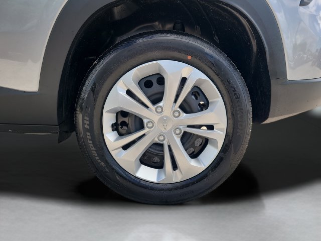 New 2026 Chevrolet Trax LS FWD image 11