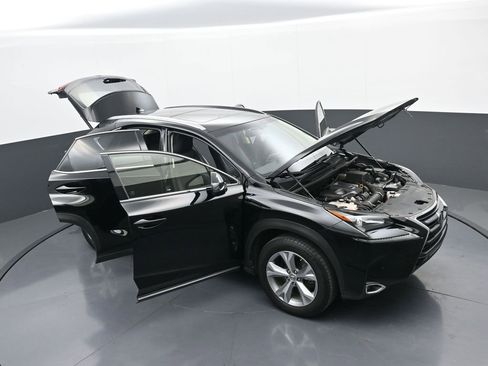 Used 2017 Lexus NX 200t AWD w/ Premium Package image 37