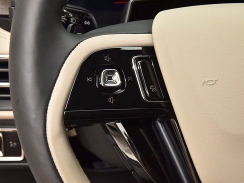 New 2026 Lincoln Corsair Reserve image 24