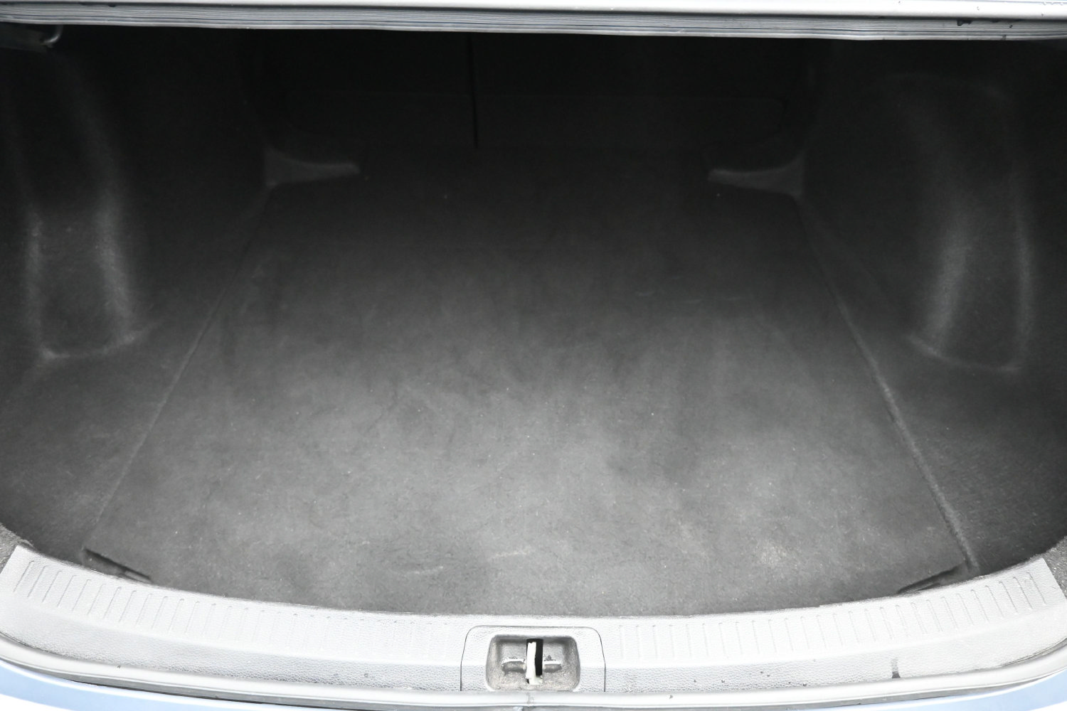 Used 2024 Toyota Corolla LE FWD image 24